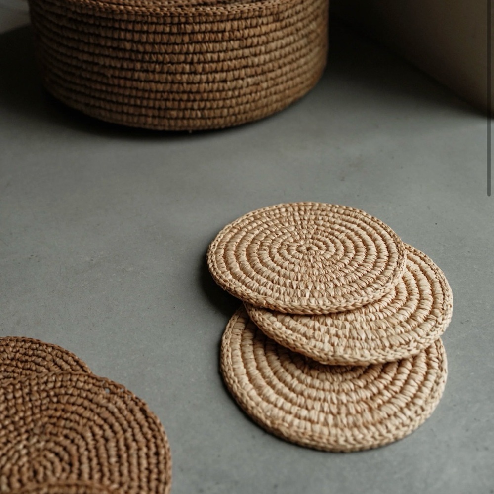 Jenni Kayne nwt Braided Raffia Coaster Light Natural